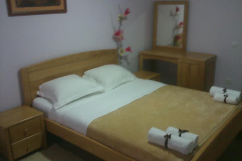 Alfa Hotel Koncarevo Kültér fotó