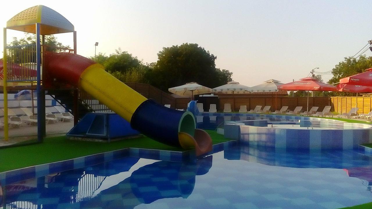 Alfa Hotel Koncarevo Kültér fotó